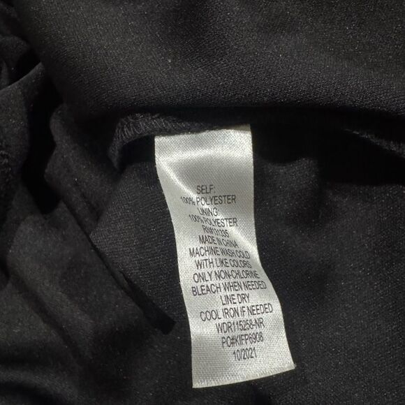 Socialite Short Flutter Sleeve Floral V Neck Wrap Sundress Women’s XL - Picture 3 of 3